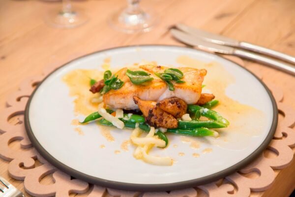 LINE-FISH,-JERUSALEM-ARTICHOKE,-GREEN-BEANS